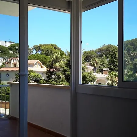 Apartment Domenech Carles 2 Apartman *