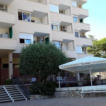 Apartment Apartment Domenech Carles 2